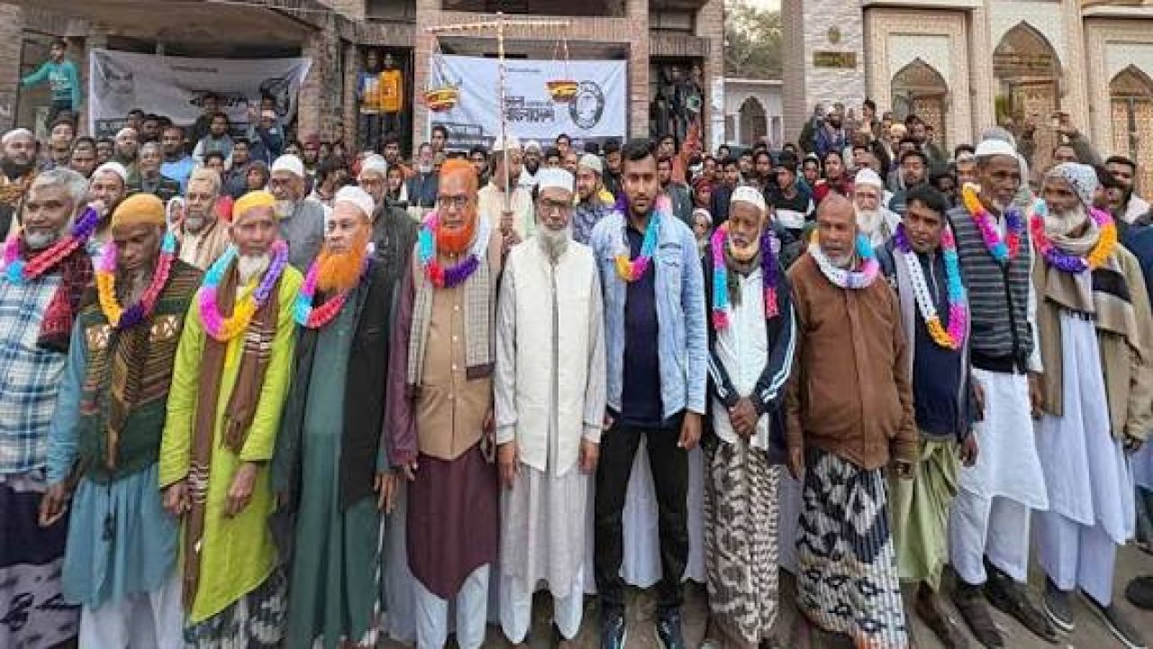 বিএনপি কর্মীদের জামায়াতে যোগদান